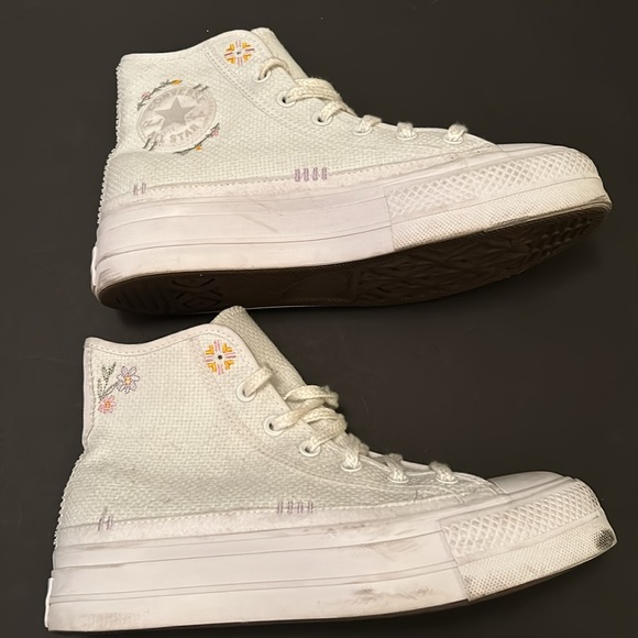 Chuck Taylor All Star Lift Platform shoes - Picture 4 of 11